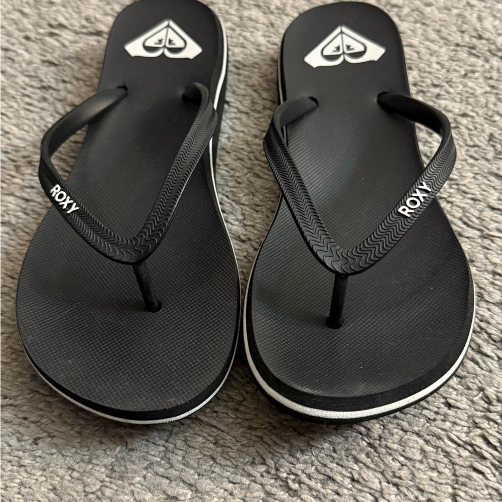 Roxy Black Flip Flops